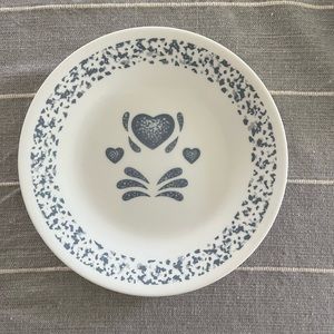 Corelle Blue Heart Dishes Bread Dessert Plates